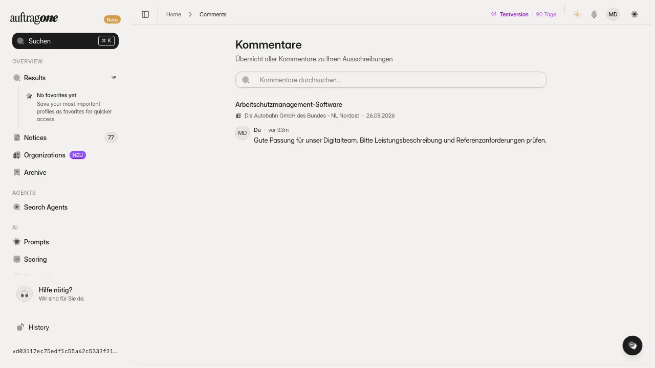 Kommentare mit Liste der diskutierten Ausschreibungen links und geöffnetem Gesprächsverlauf rechts